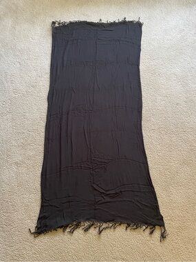 GAP Black Lightweight Fringe Scarf Wrap 27” x 56”
